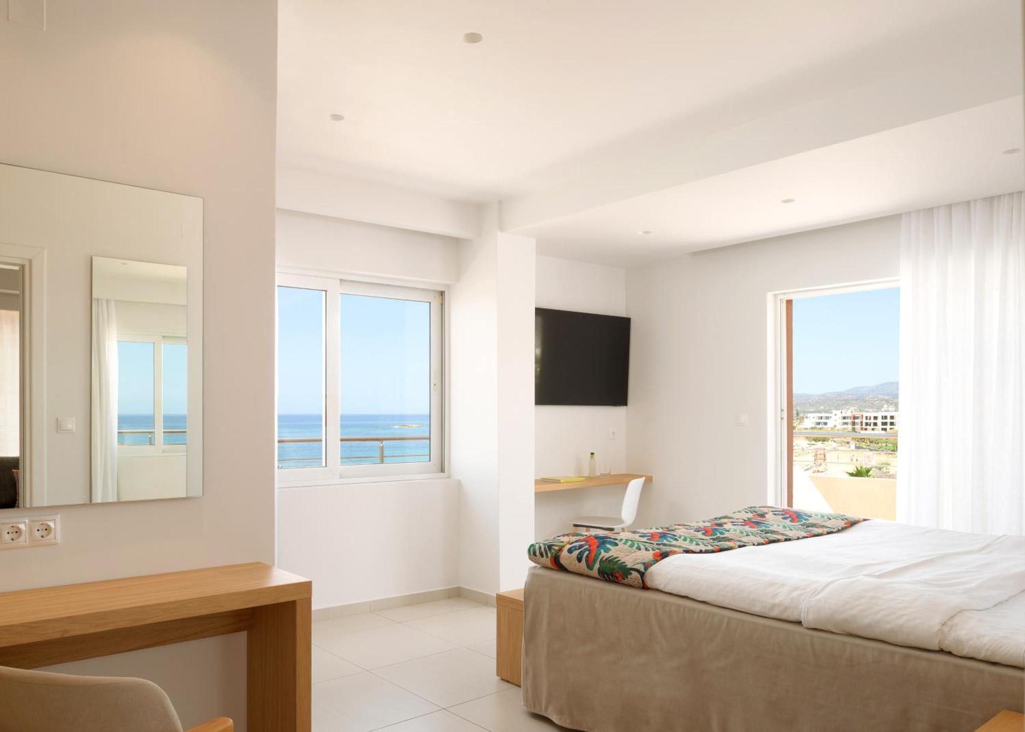 High Beach Resort Малиа Экстерьер фото