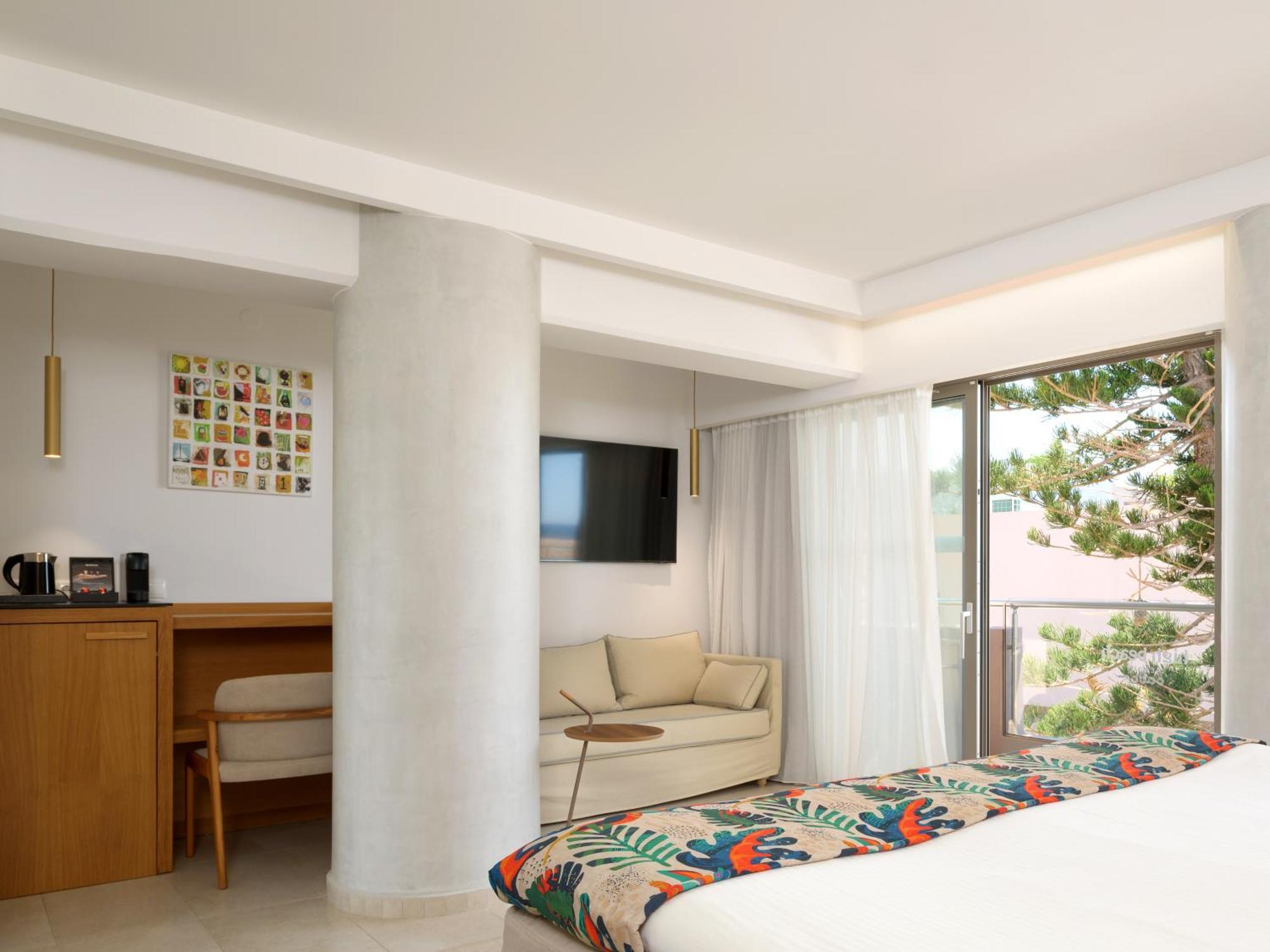 High Beach Resort Малиа Экстерьер фото