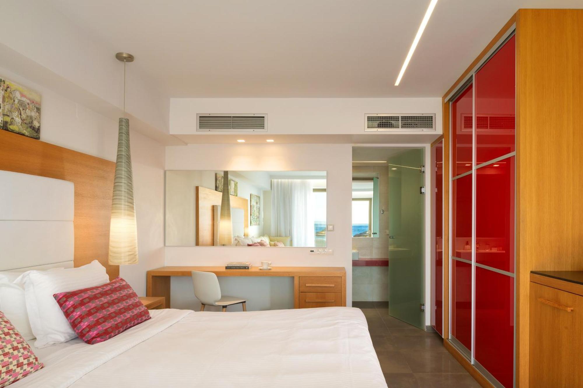 High Beach Resort Малиа Экстерьер фото