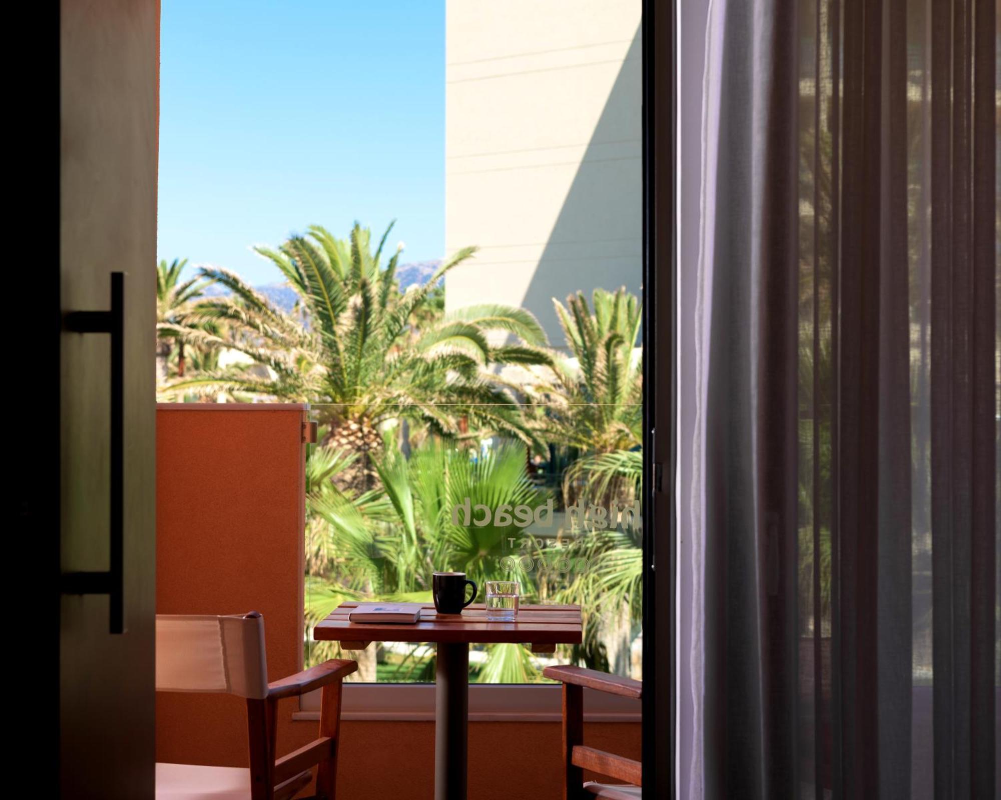 High Beach Resort Малиа Экстерьер фото