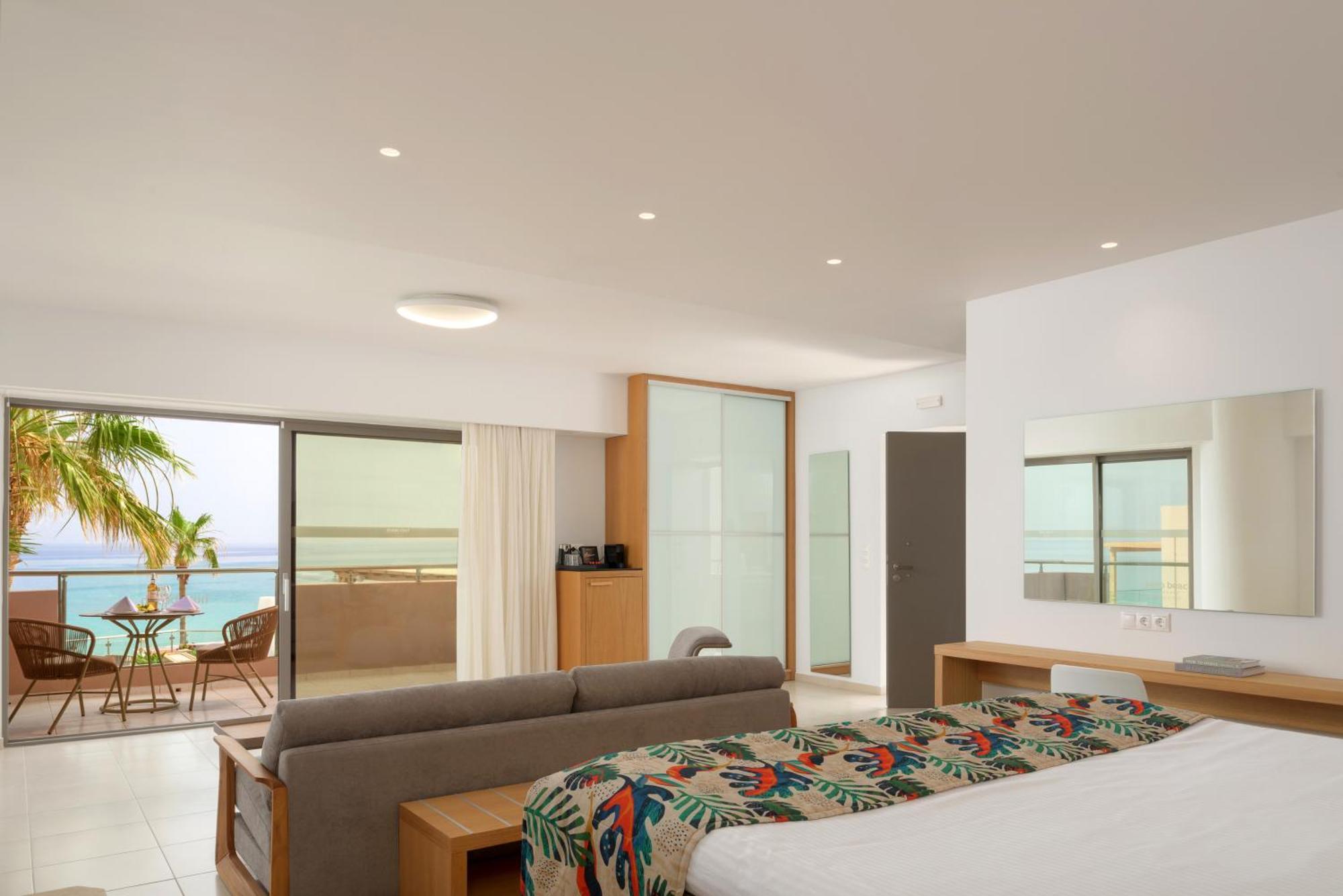 High Beach Resort Малиа Экстерьер фото